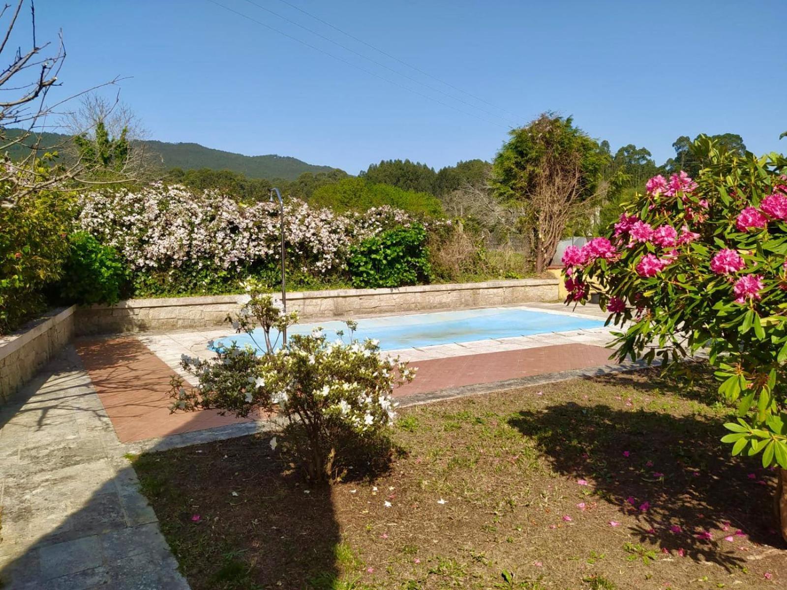Apartamento Con Jardin Y Piscina Temporada Verano Privados Samieira Bagian luar foto