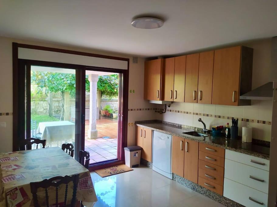 Apartamento Con Jardin Y Piscina Temporada Verano Privados Samieira Bagian luar foto