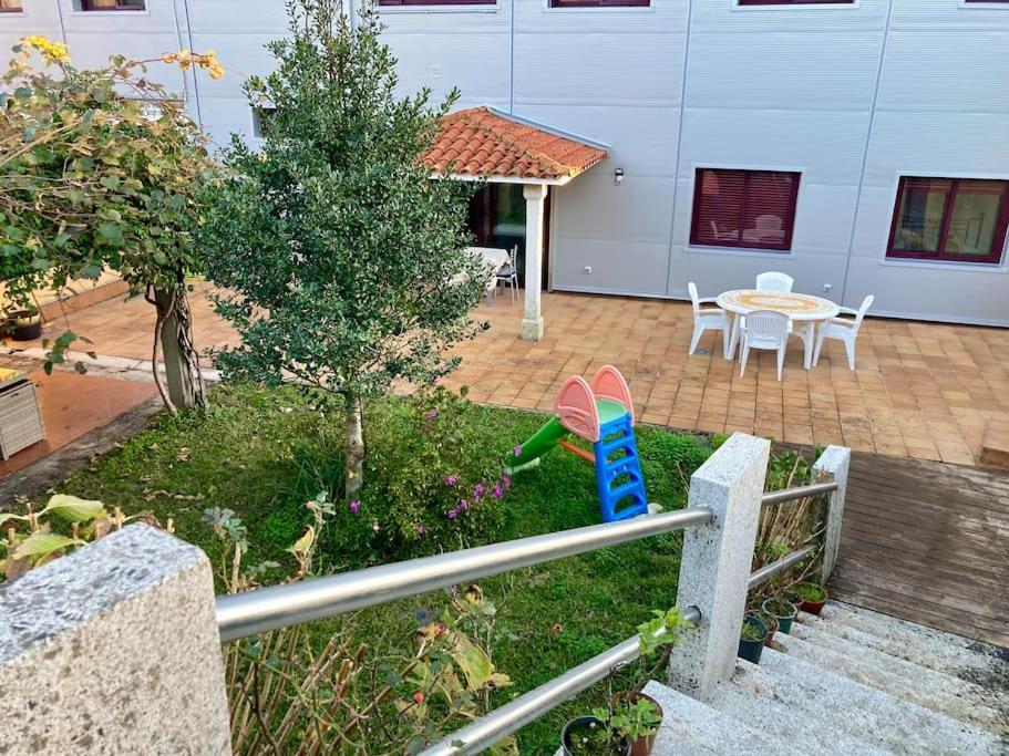Apartamento Con Jardin Y Piscina Temporada Verano Privados Samieira Bagian luar foto