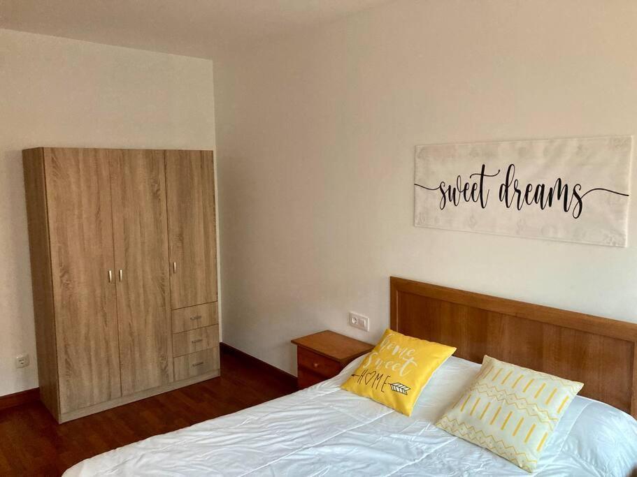 Apartamento Con Jardin Y Piscina Temporada Verano Privados Samieira Bagian luar foto